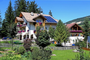 Отель Apartments Lasteis, Бадия